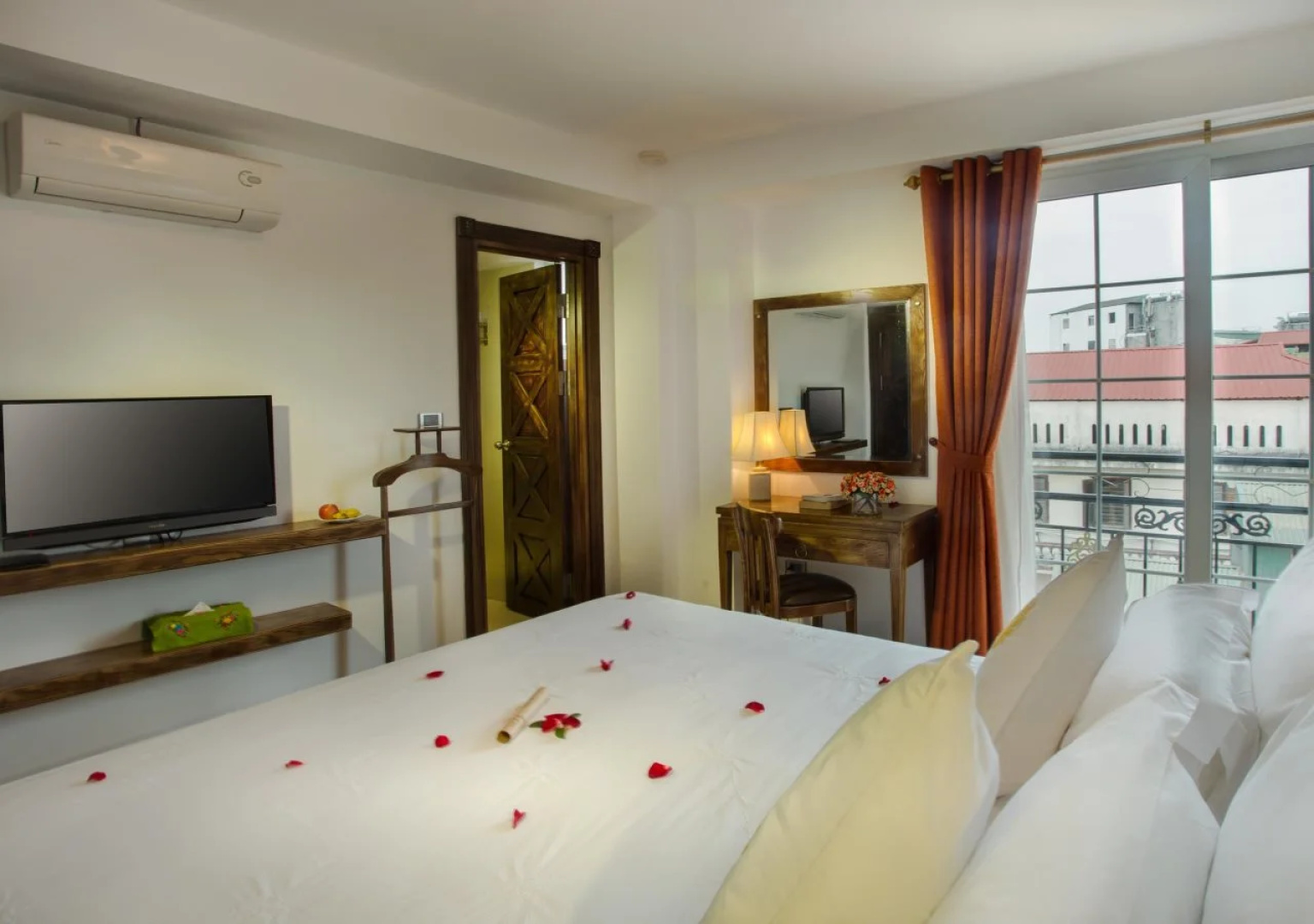 Singita Classy Boutique Hotel