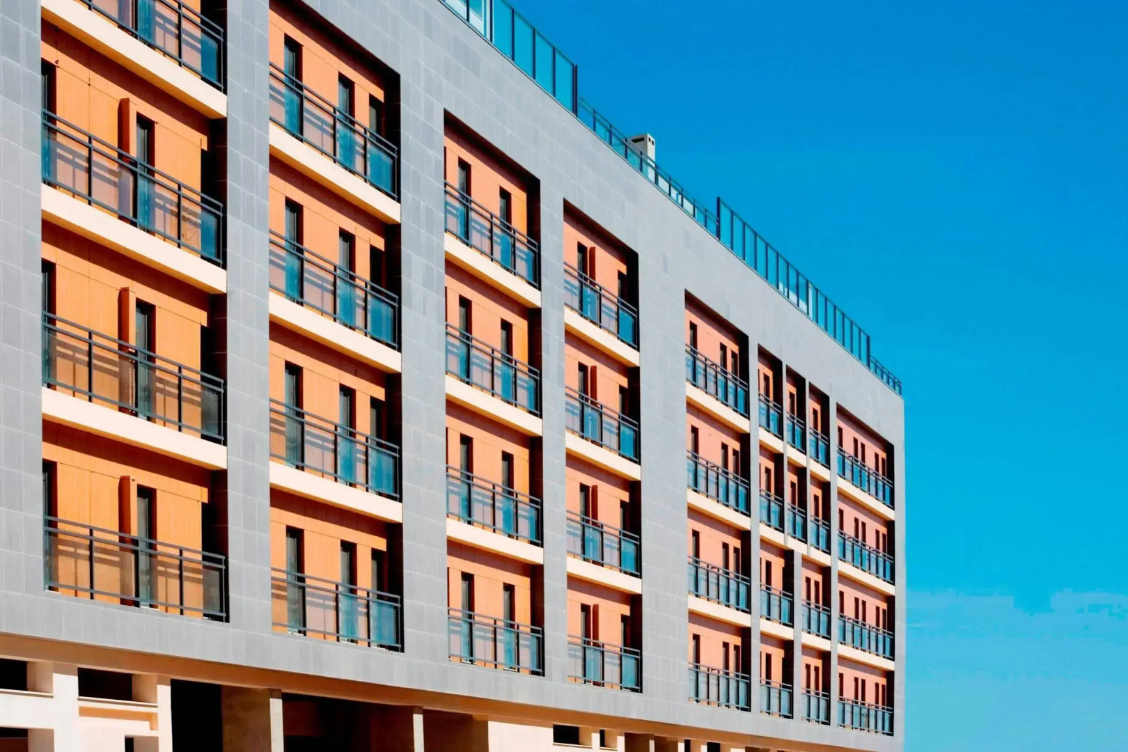 Real Marina Residence