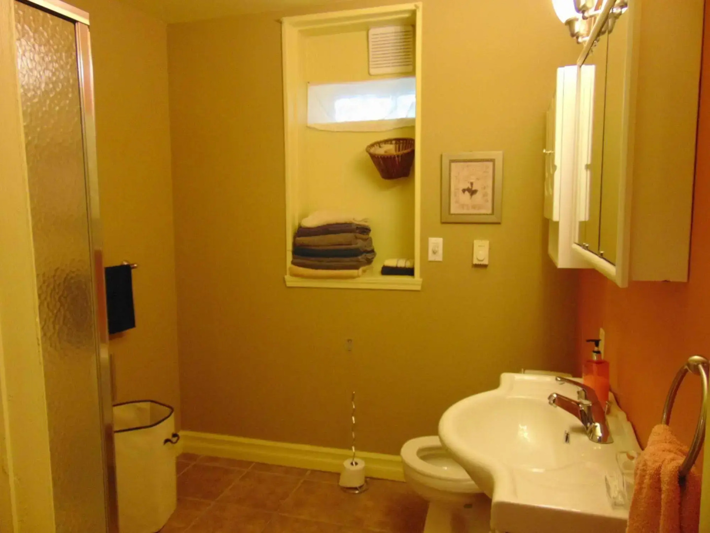 Downtown Executive Suites - Queens Road