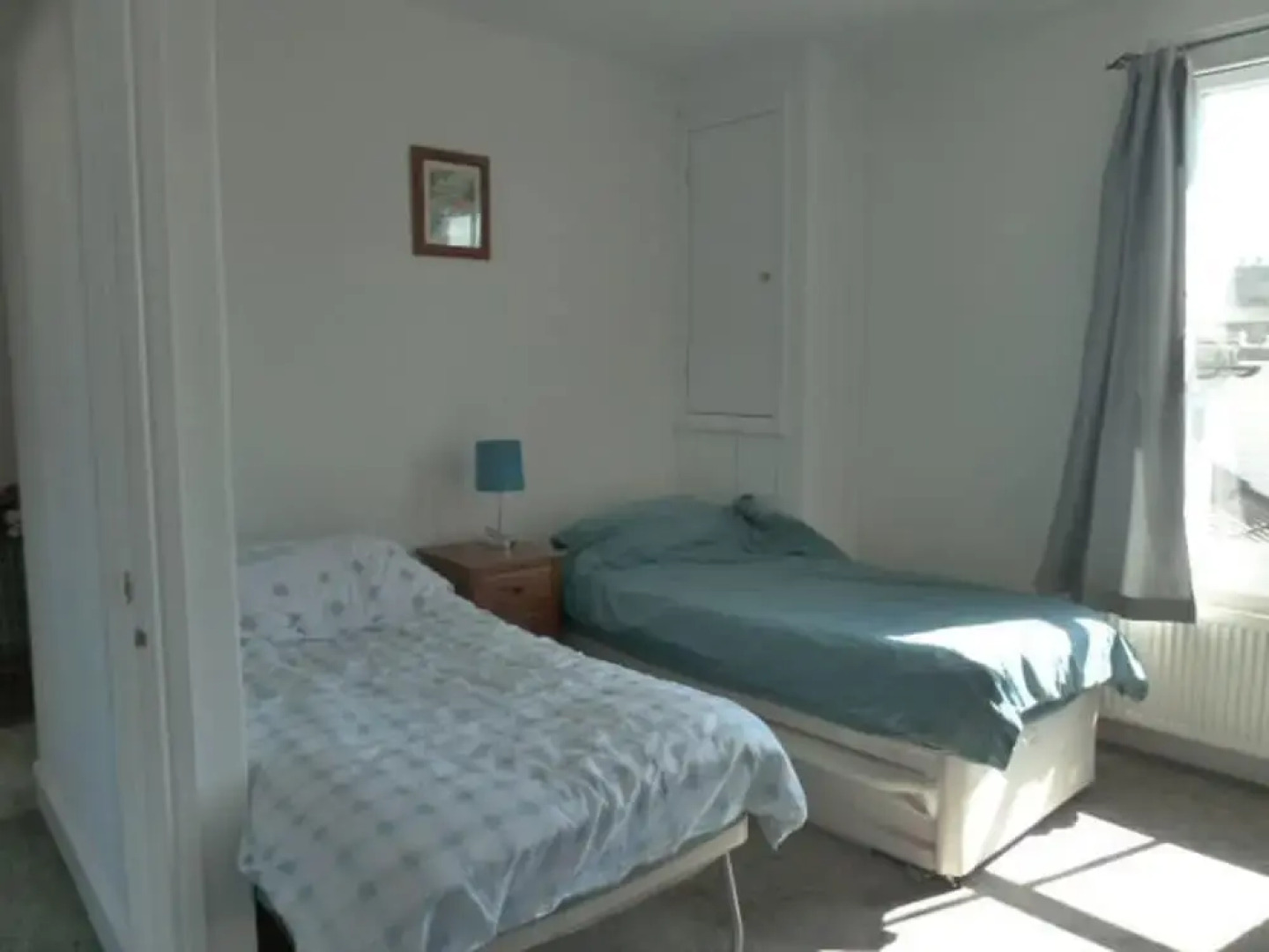 Top Floor Flat with Sea View