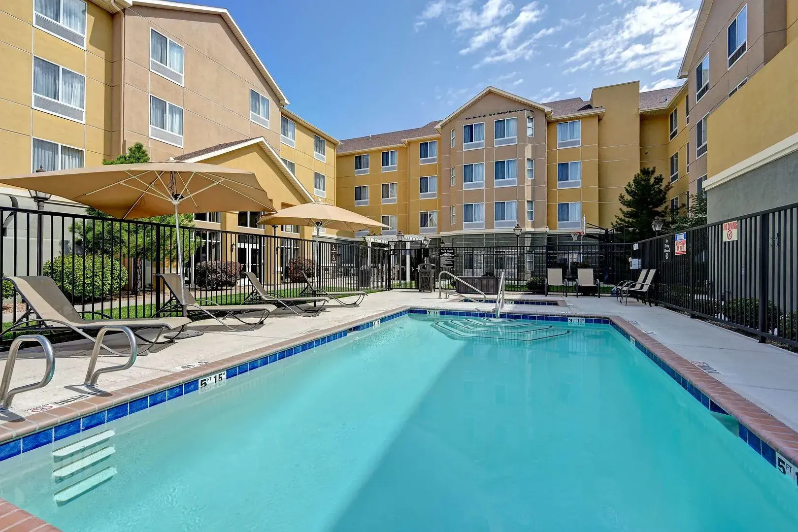 Homewood Suites by Hilton Albuquerque Airport