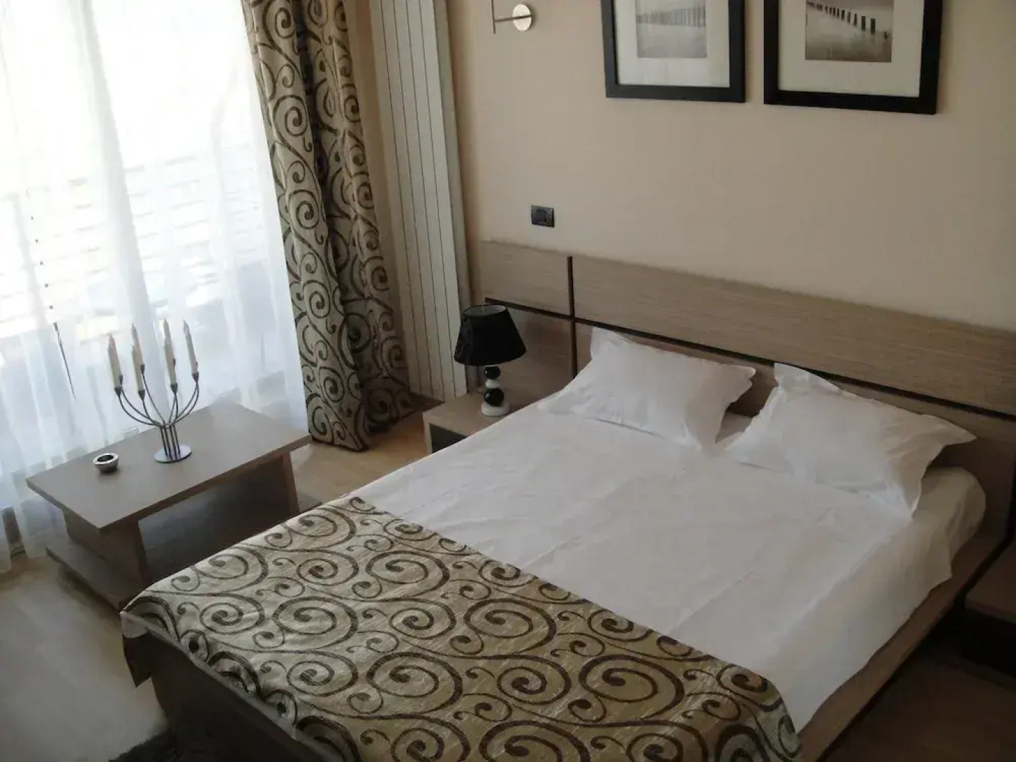 Sangria Luxury Family