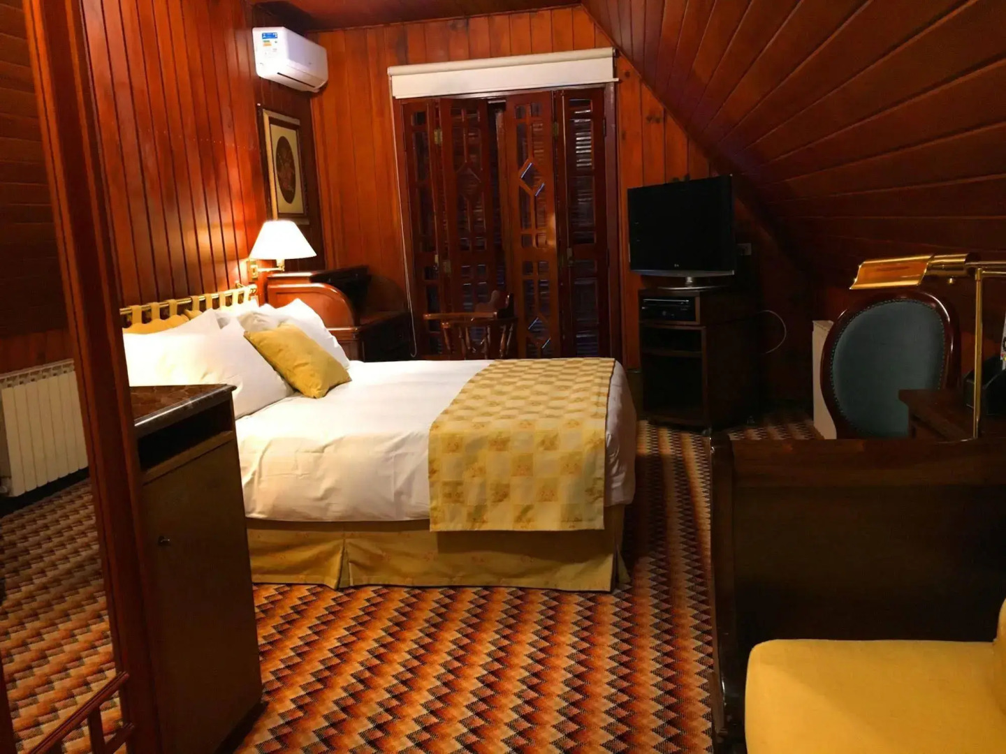 Le Suisse Elegance Hotel