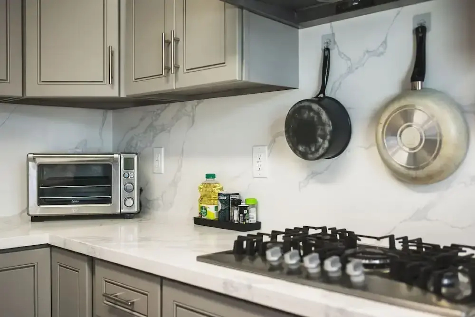 Comfy Retreat With Yard Cozy Interiors