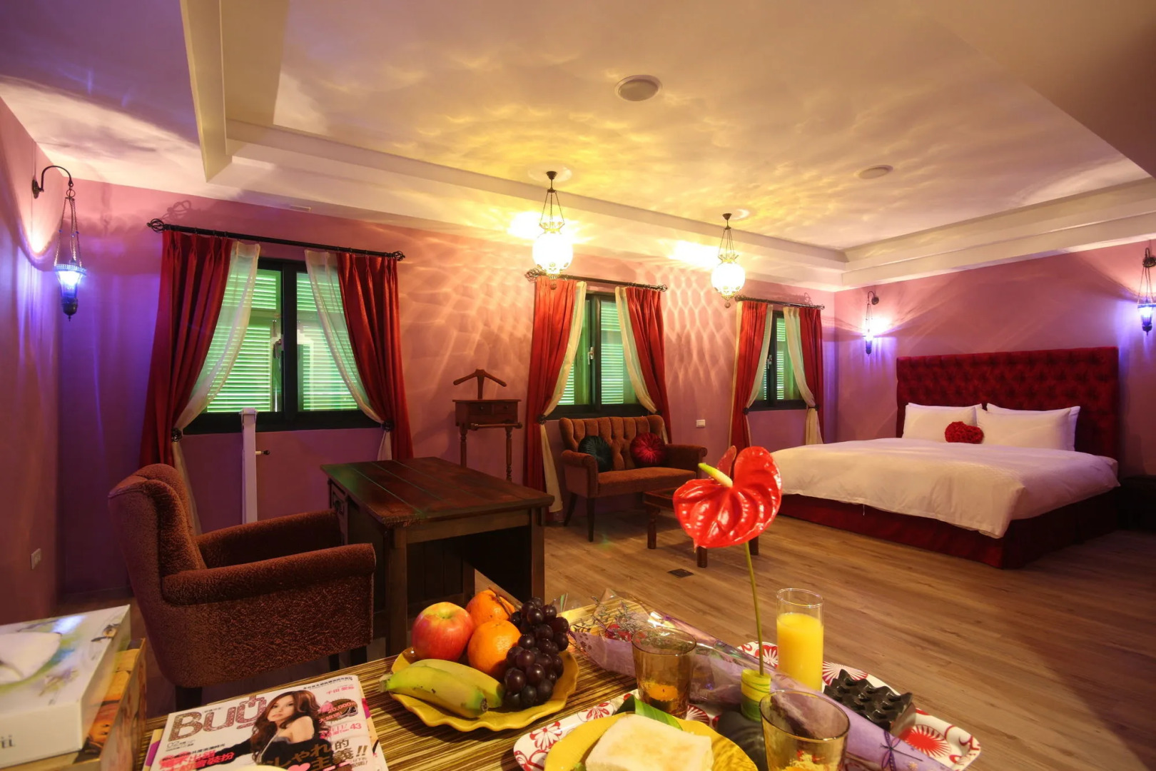 Moroccan Holiday Suite