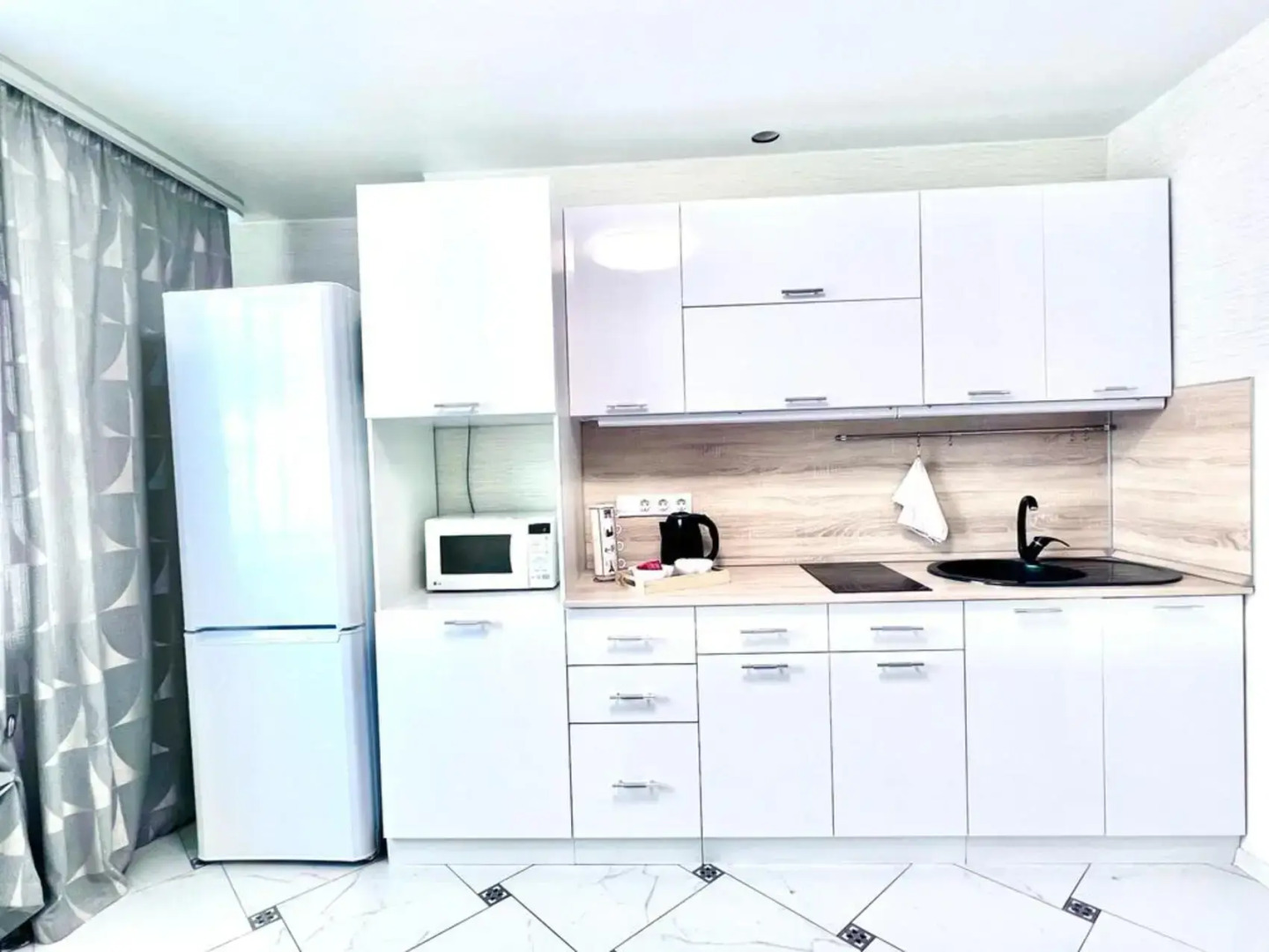 Апартаменты на улице имени С.Ф. Тархова 37