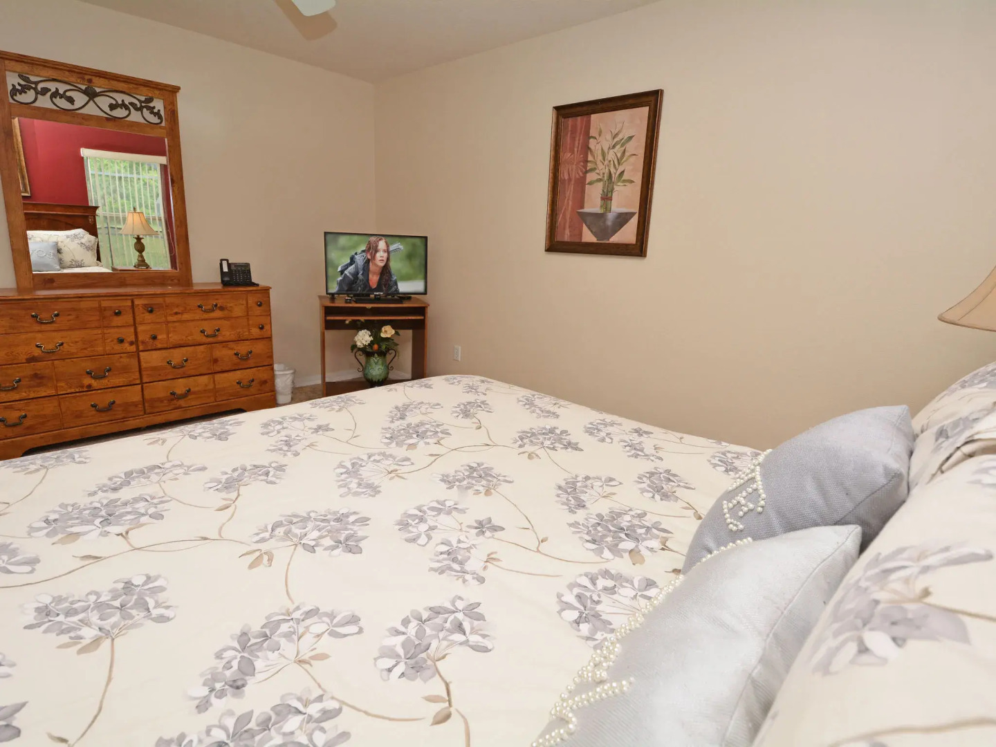 163SC Sundown Villa 3 Br villa by RedAwning