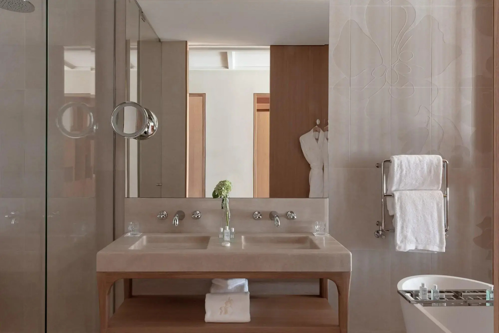 Royal Champagne Hotel & Spa