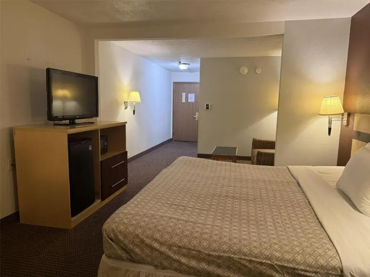 Surestay By Best Western Obetz Rickenbacker Airport