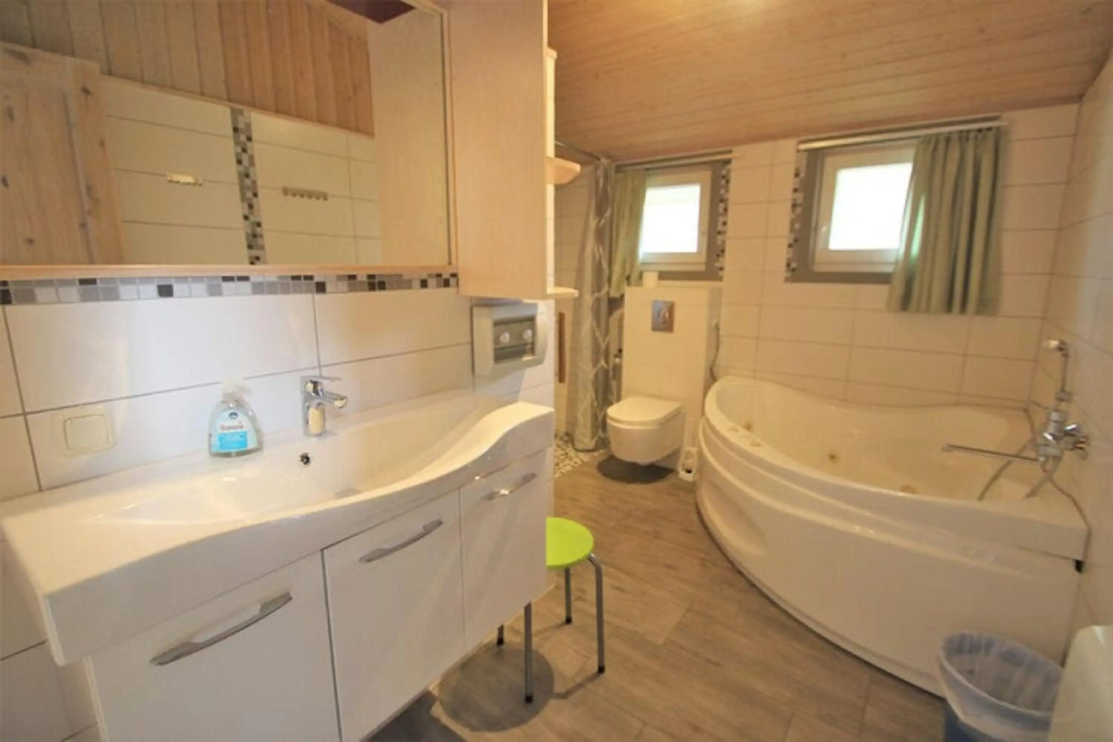 Cottage in Granzow at 500 m from the lake