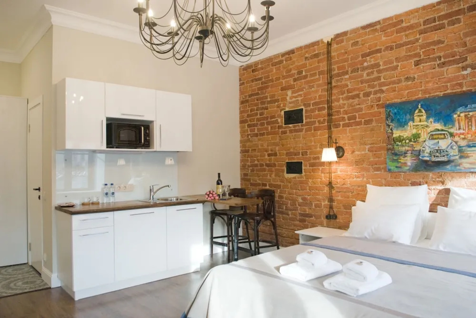 Апарт-отель «Эмигранты», наб. реки Фонтанки