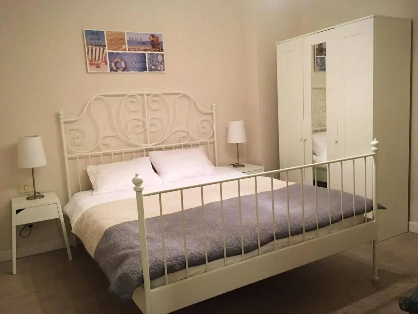 Vacation Apartments by the Sea