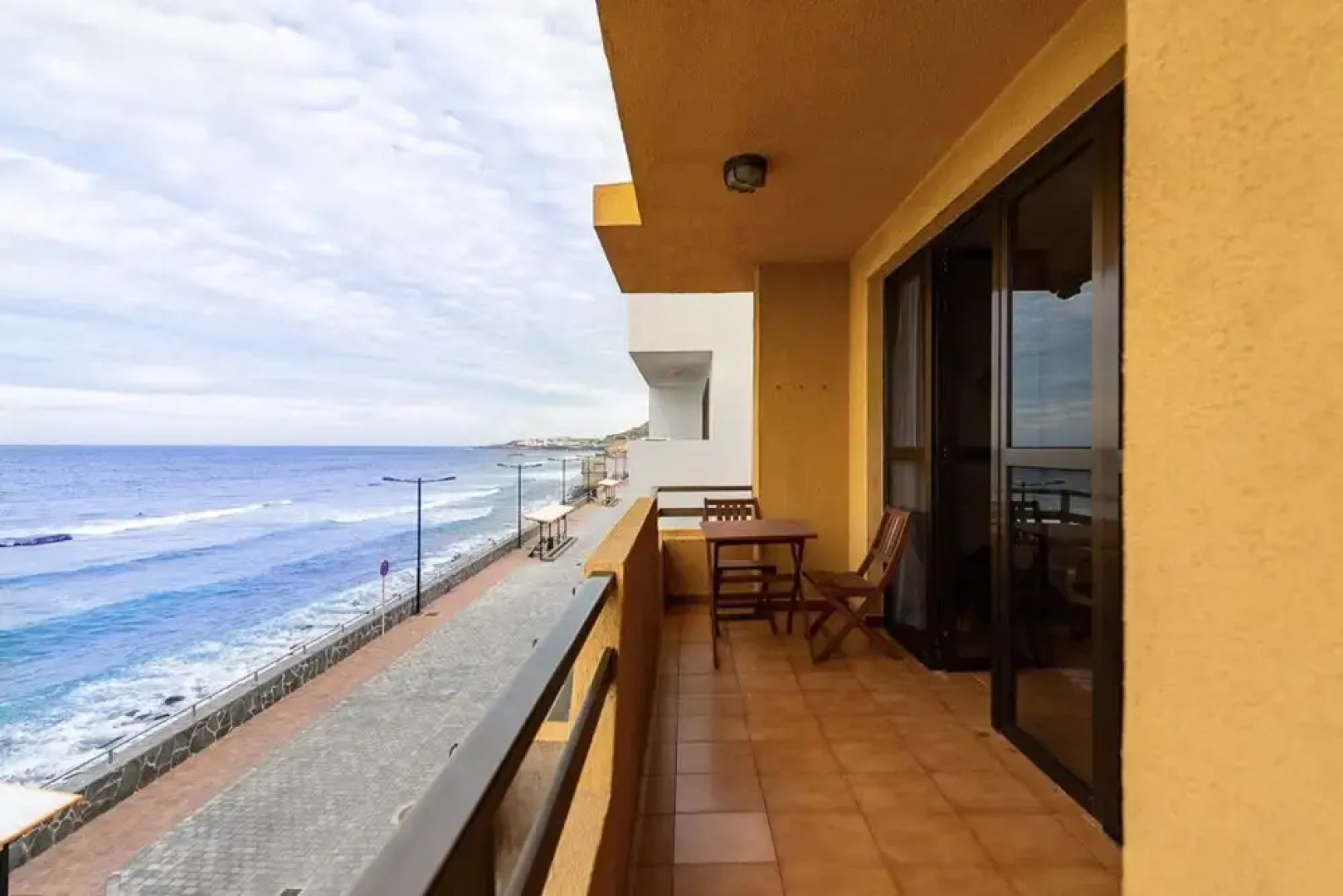 Apartamento Familiar Con Vistas Al Mar By Lightbooking