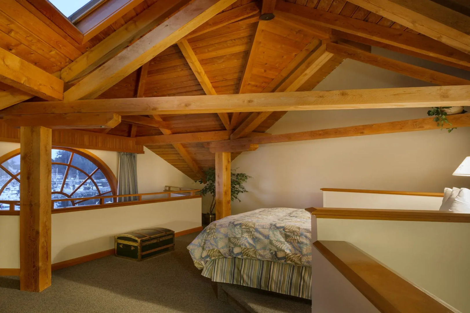 Canadian Princess Lodge & Marina