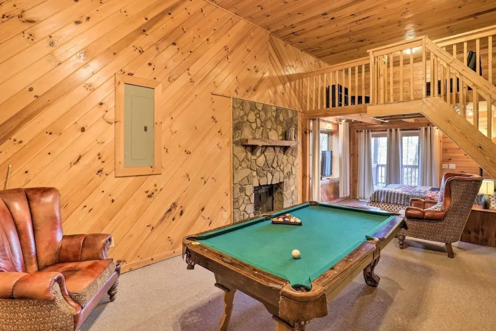 Bryson City Cabin w/ Private Hot Tub & Game Room