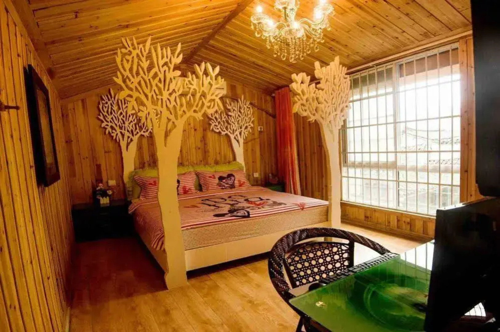 凤凰好好家主题旅店