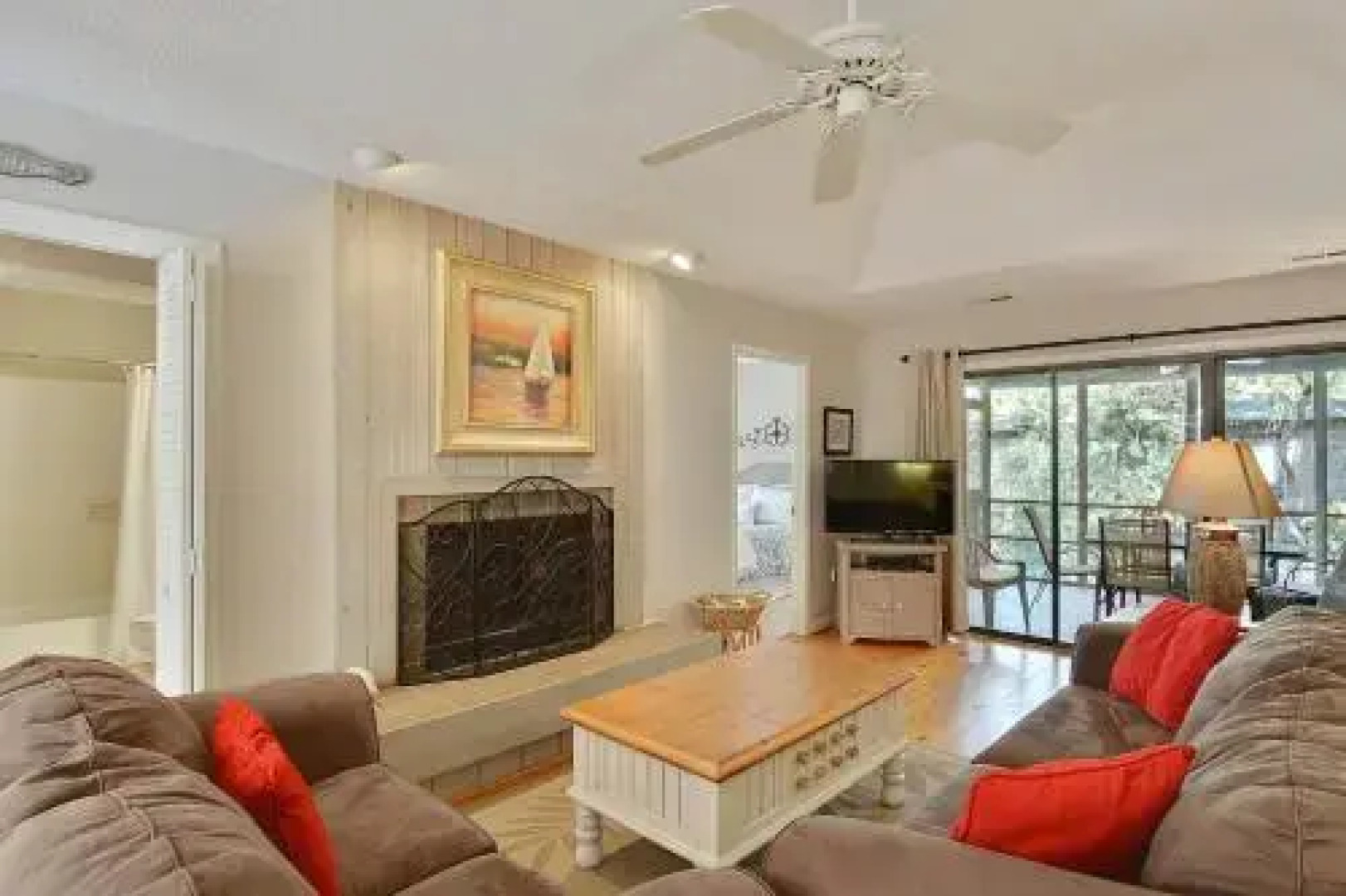 1070 Sparrow Pond Cottage