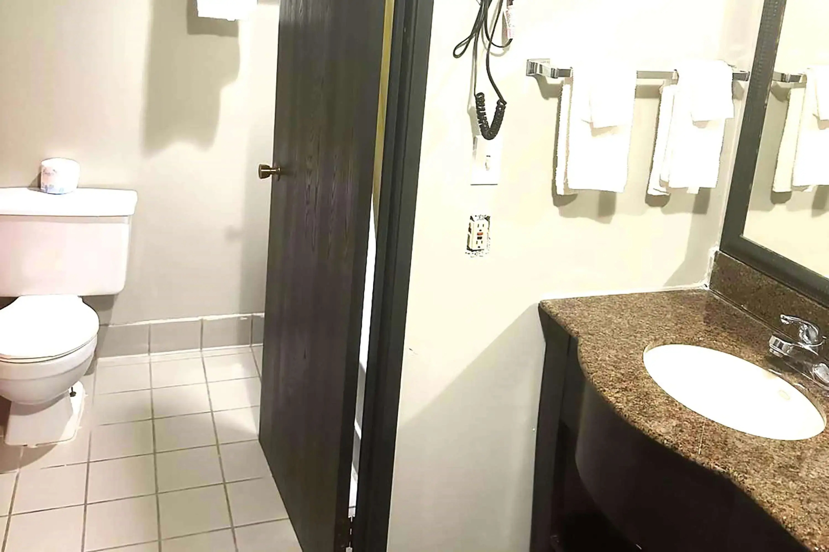 Super 8 by Wyndham Fort Scott