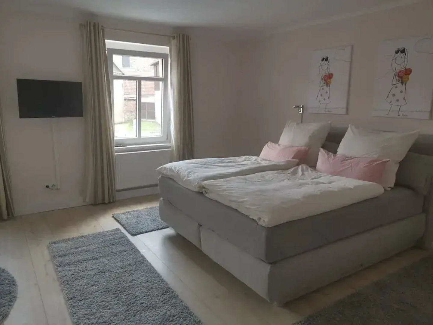 Ferienwohnung 1.OG.Links