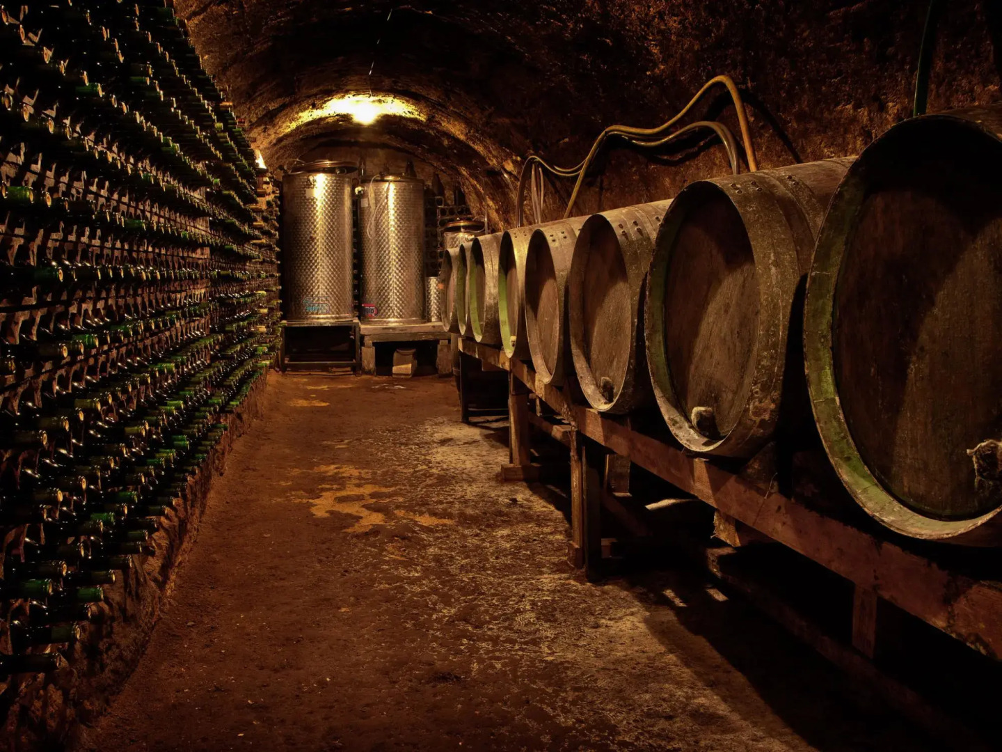Inviting mansion in Salinillas de Buradón with pool