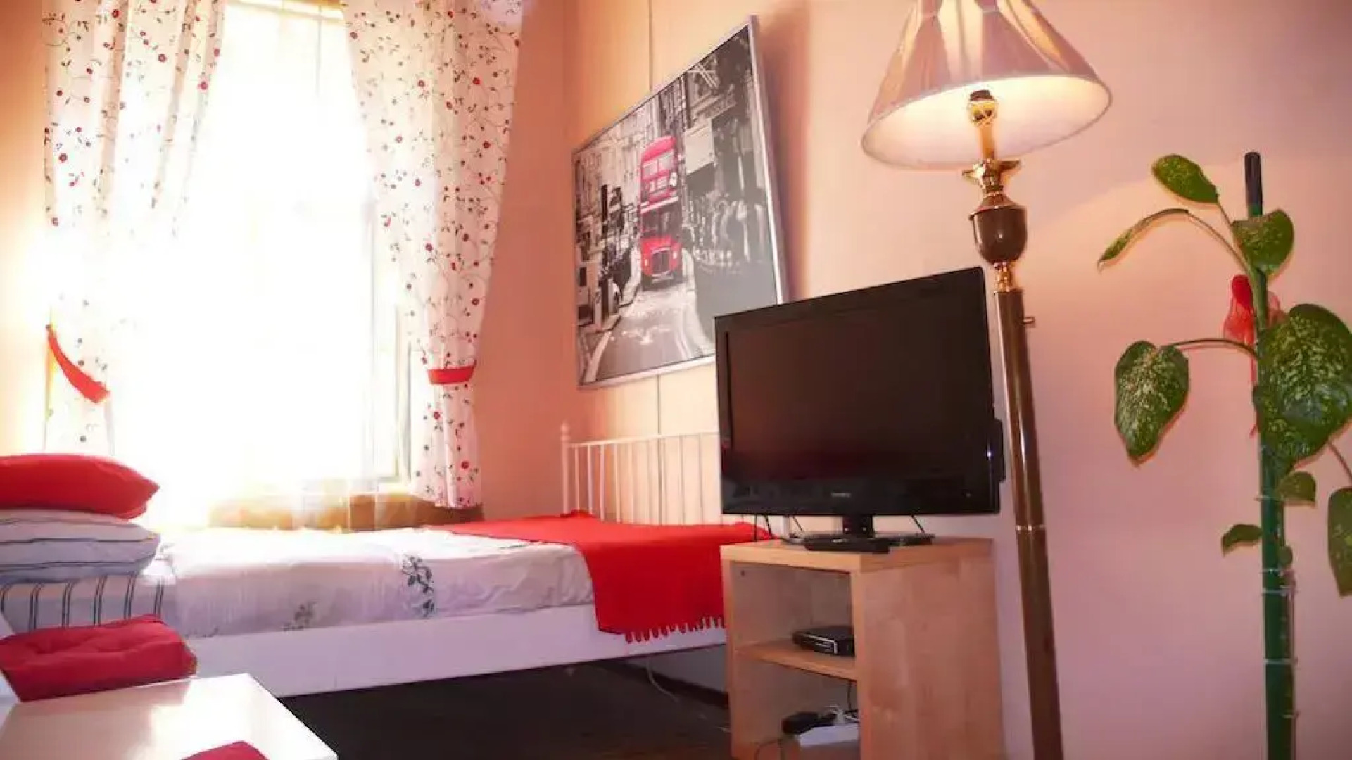 Students' Rooms na Petrogradskoy