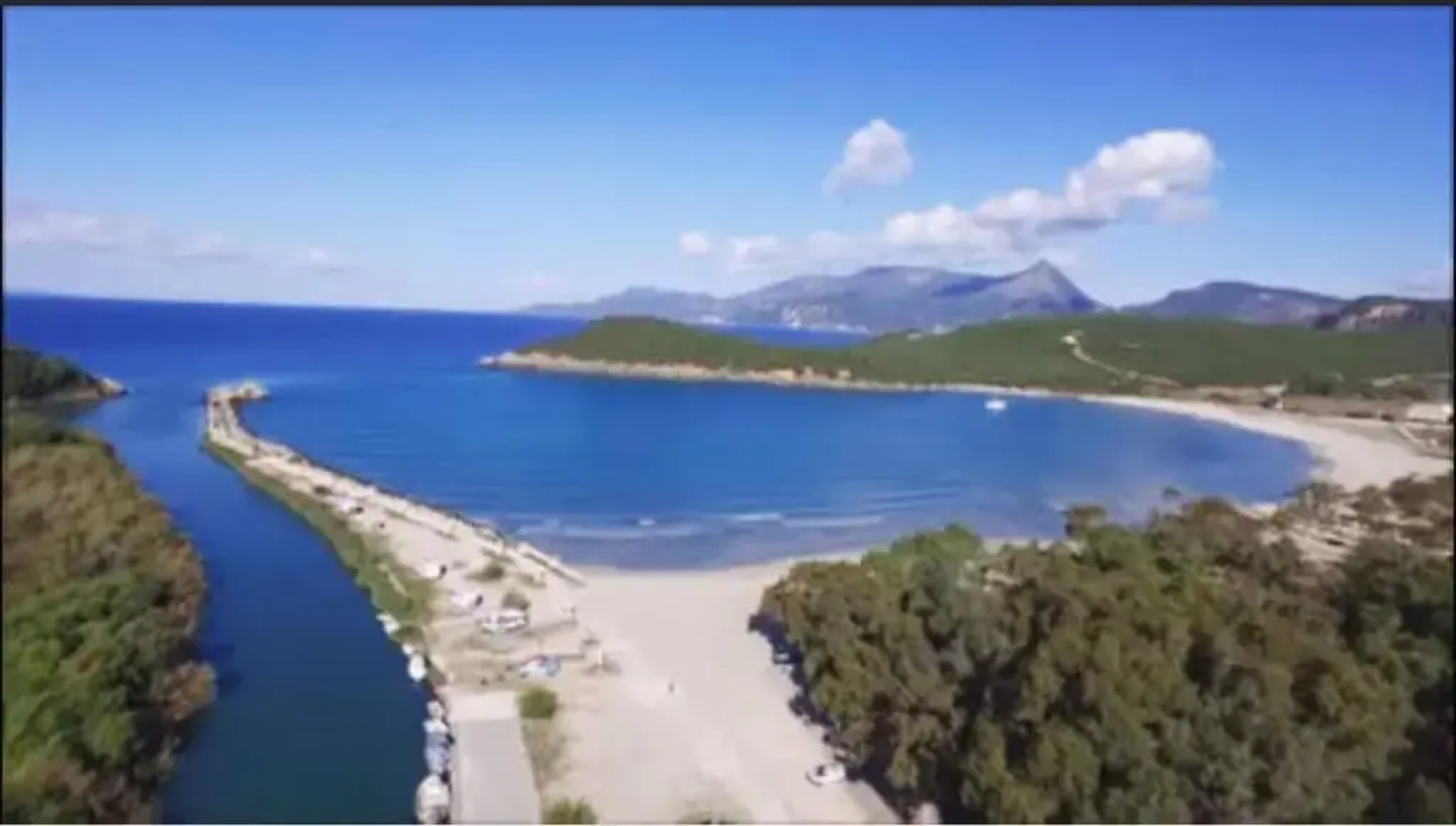 Paschali apartment with 2 bedrooms in Ammoudia