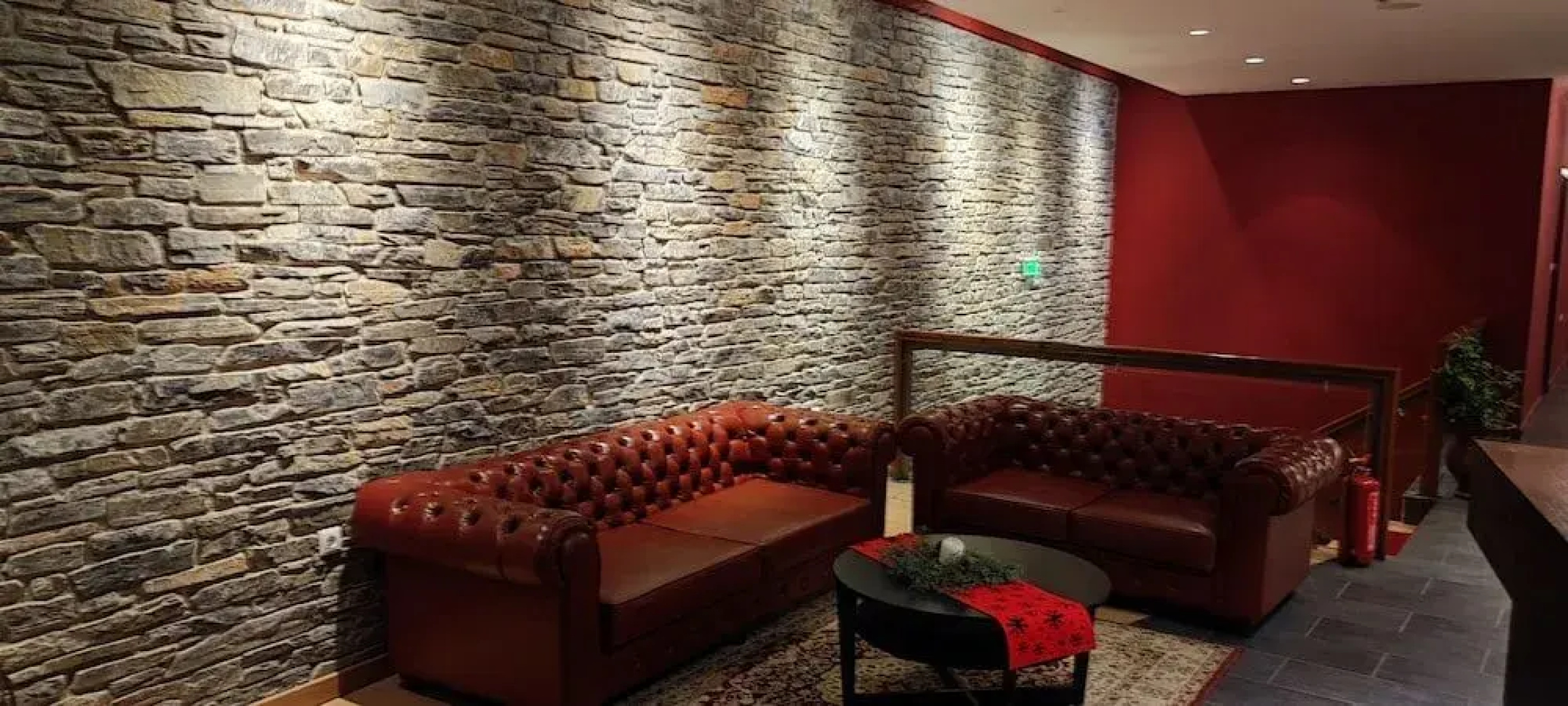 Ampelos Hotel