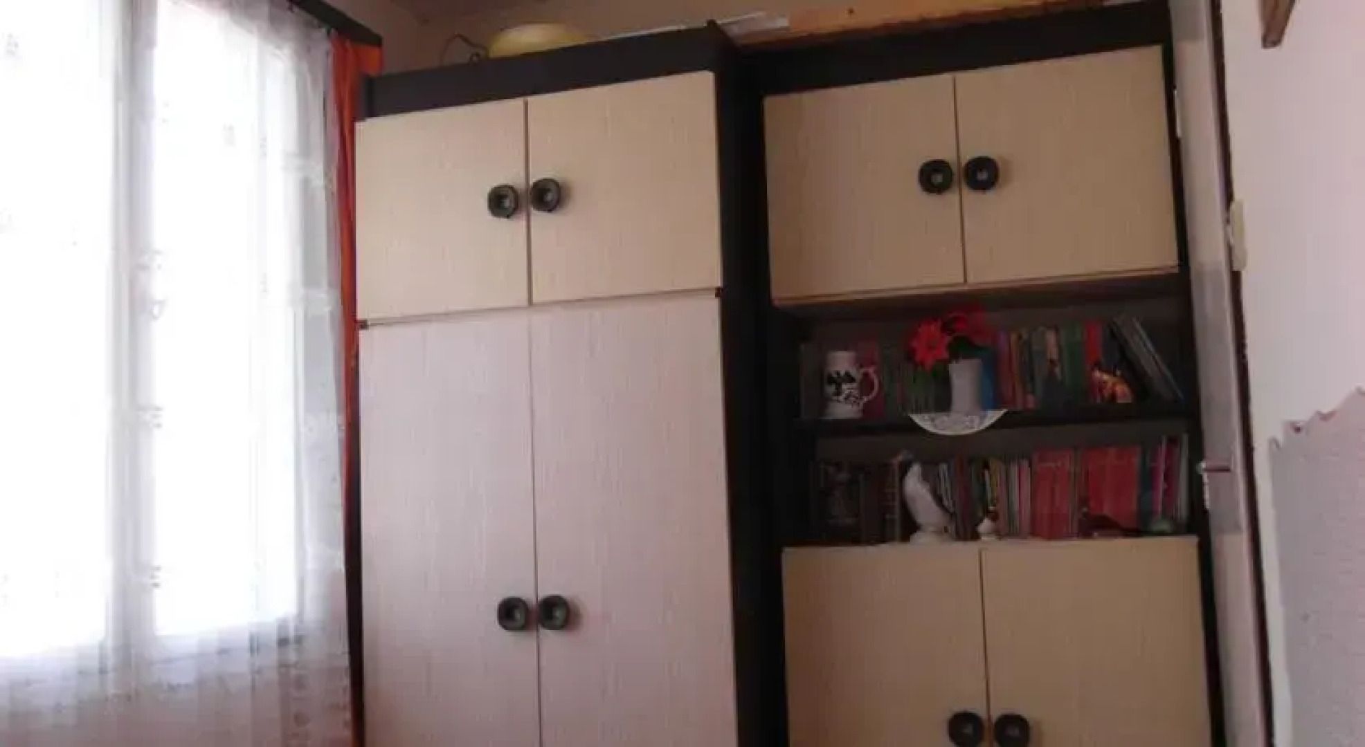 Balatoni nyaraló, Kövestető