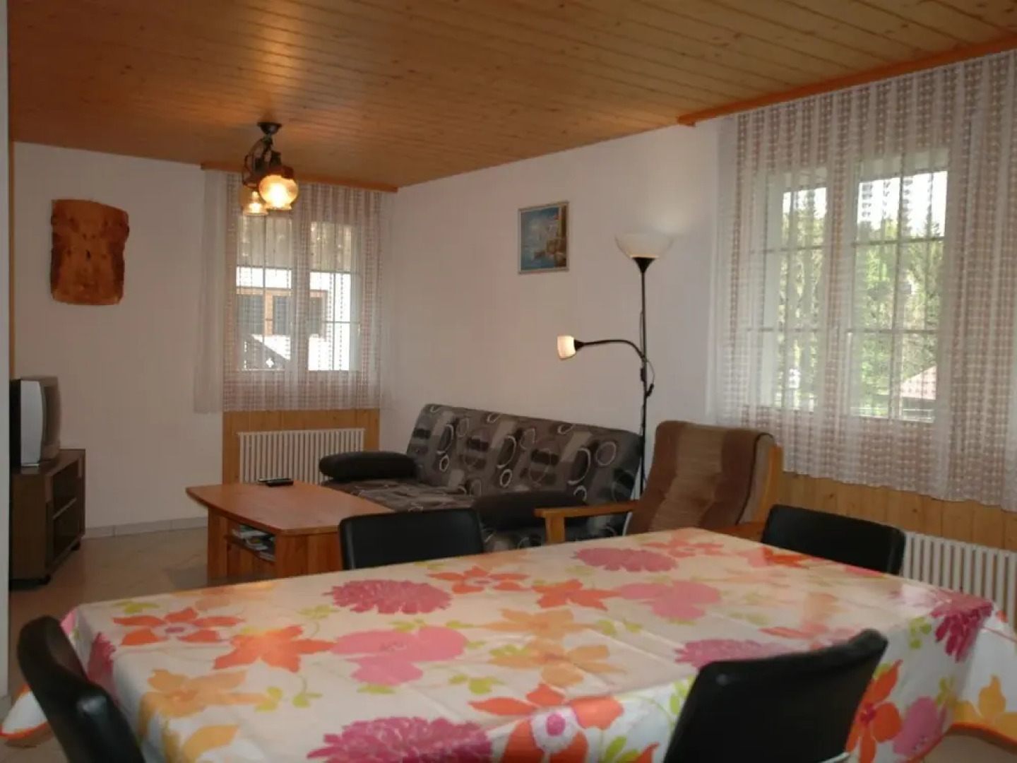 Comfortable Apartment at the Ground Floor, Terrace With View at the Wetterhorn