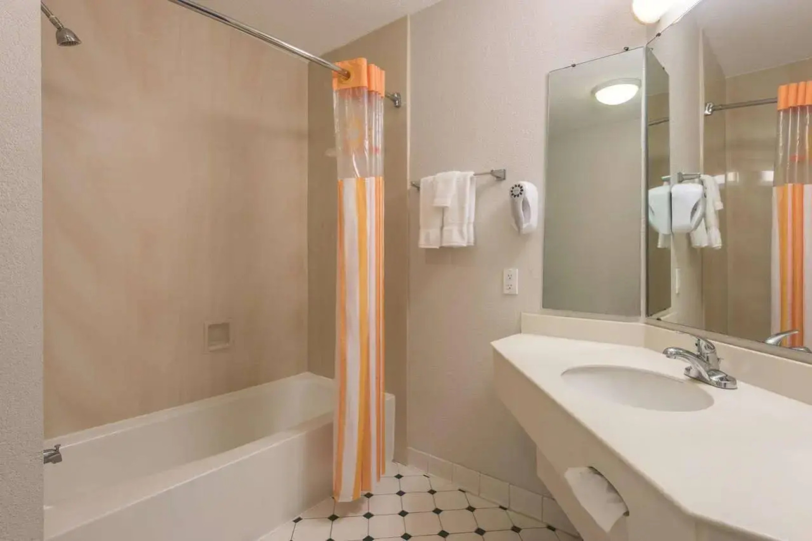 La Quinta Inn New Orleans Causeway