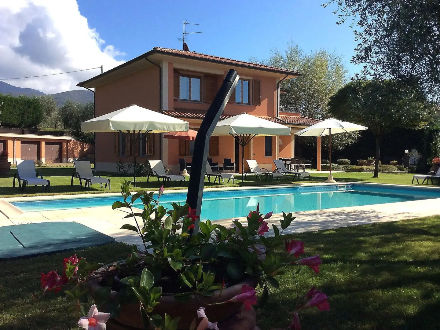 Villa in Tuscany With Pool