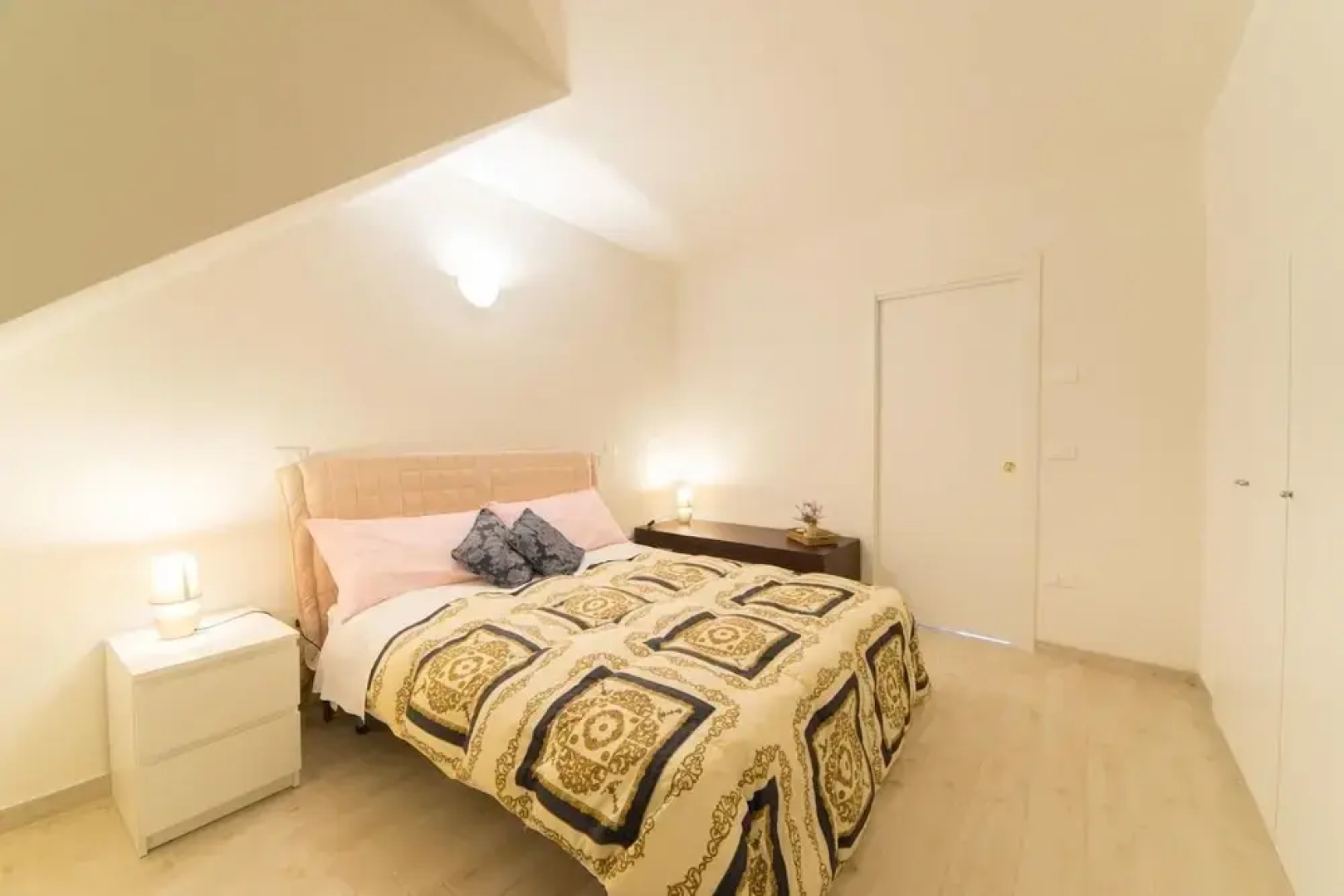 La Casa Nel Borgo Sul Lago