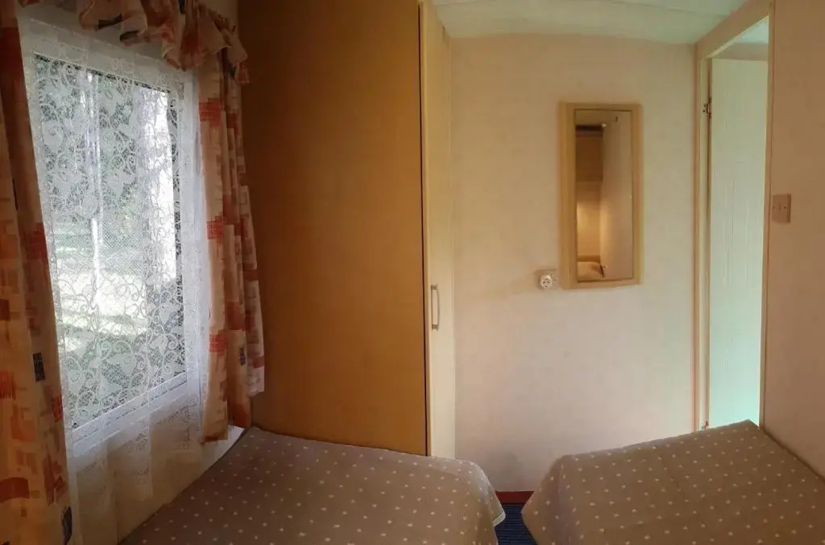 Beautiful holiday home near the pine forest