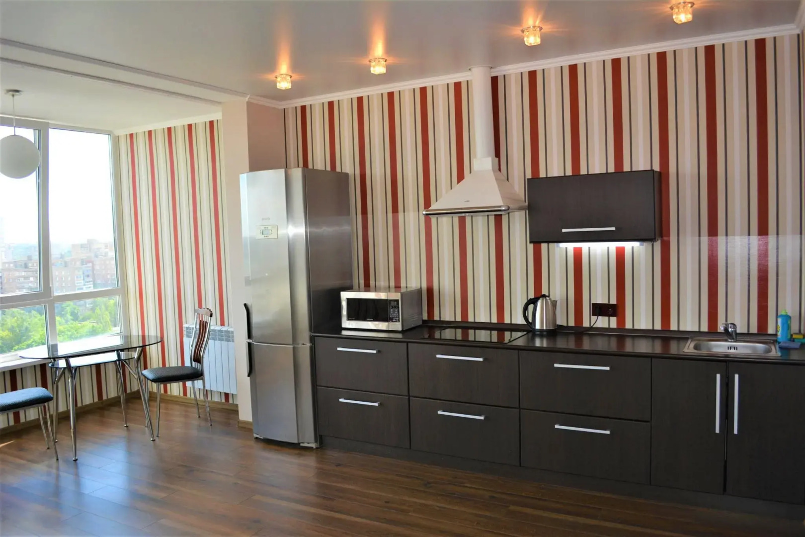 Апартаменты на улице Карьерной 24