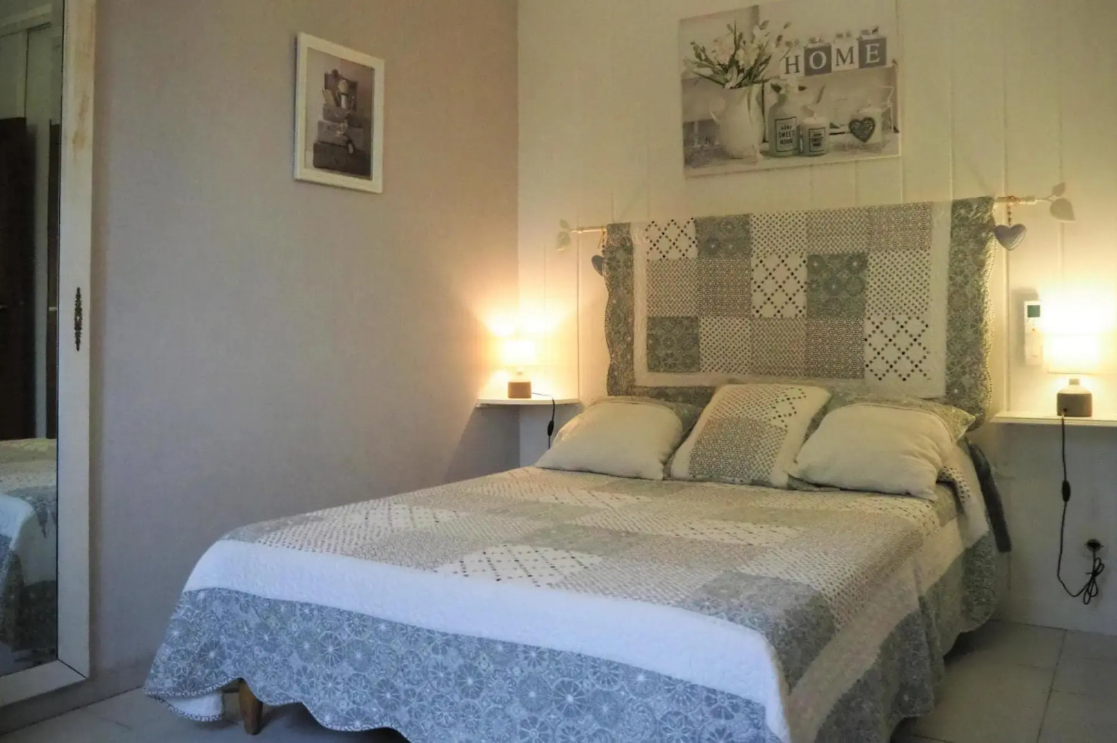 Holiday Cottage With Private Terrace, Bellegarde