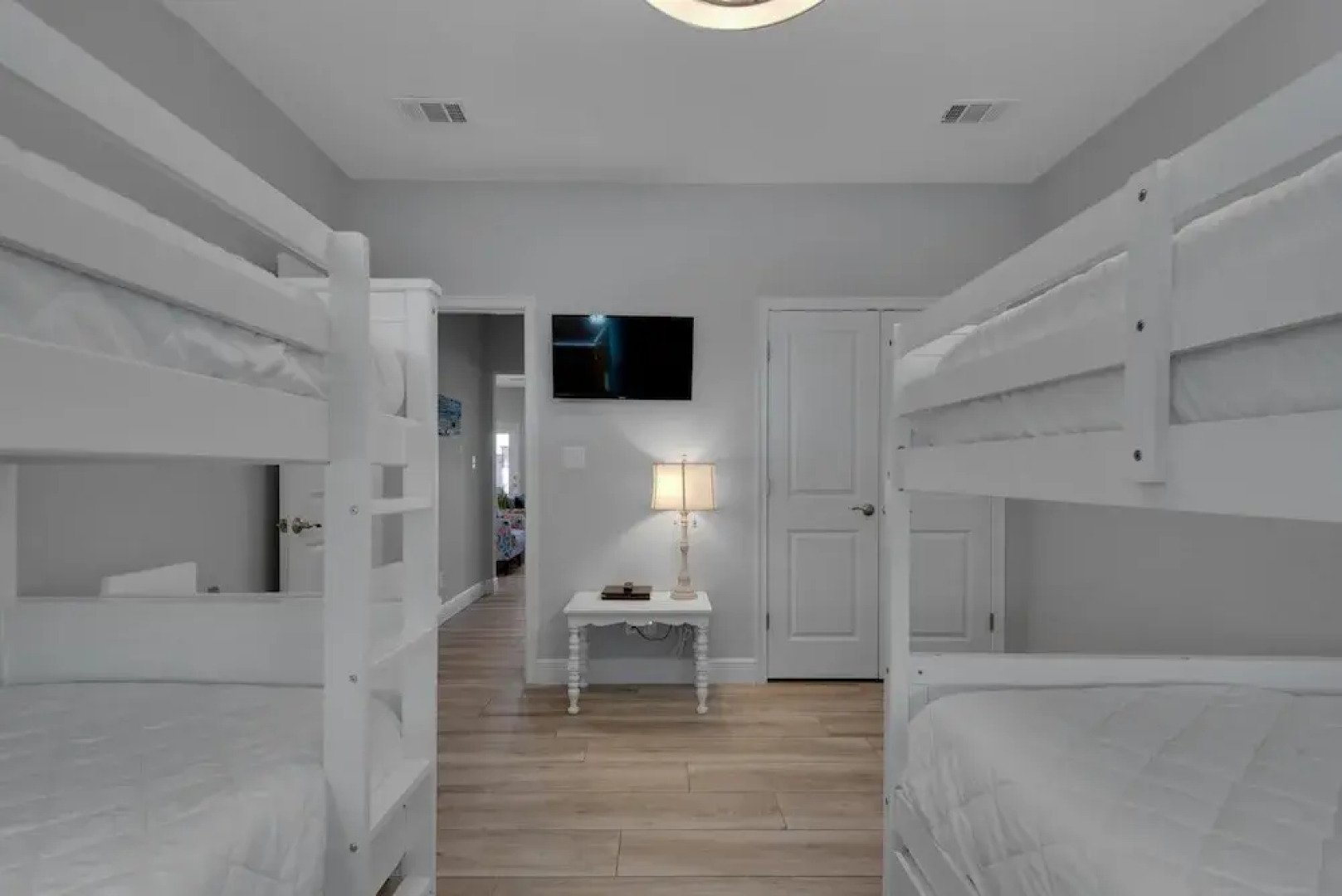 Toes In The Sand - Main House