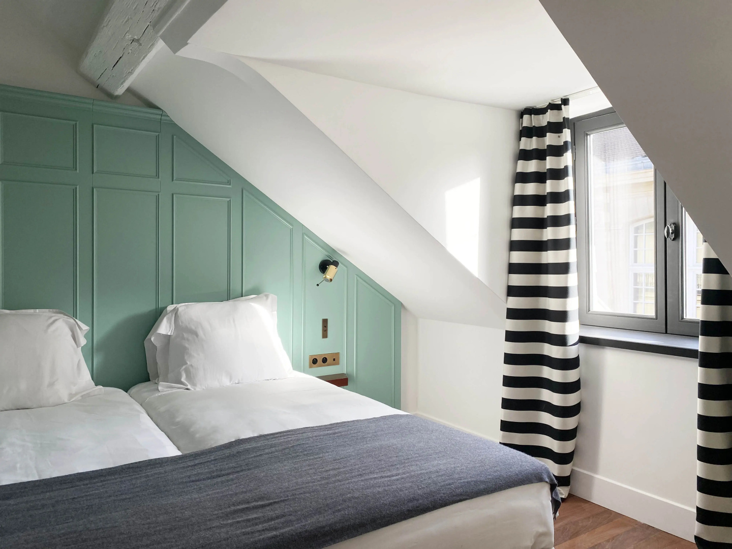 New Hotel Lafayette