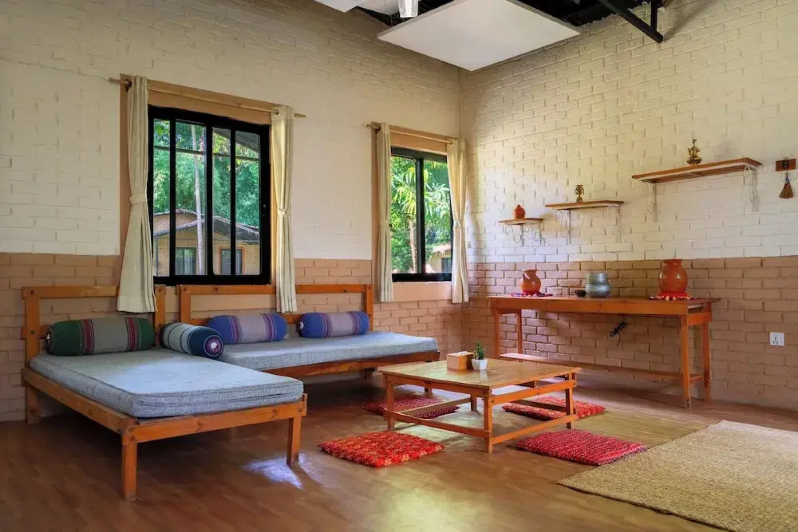 Nana Jungle Resort Near Chitwan National Park