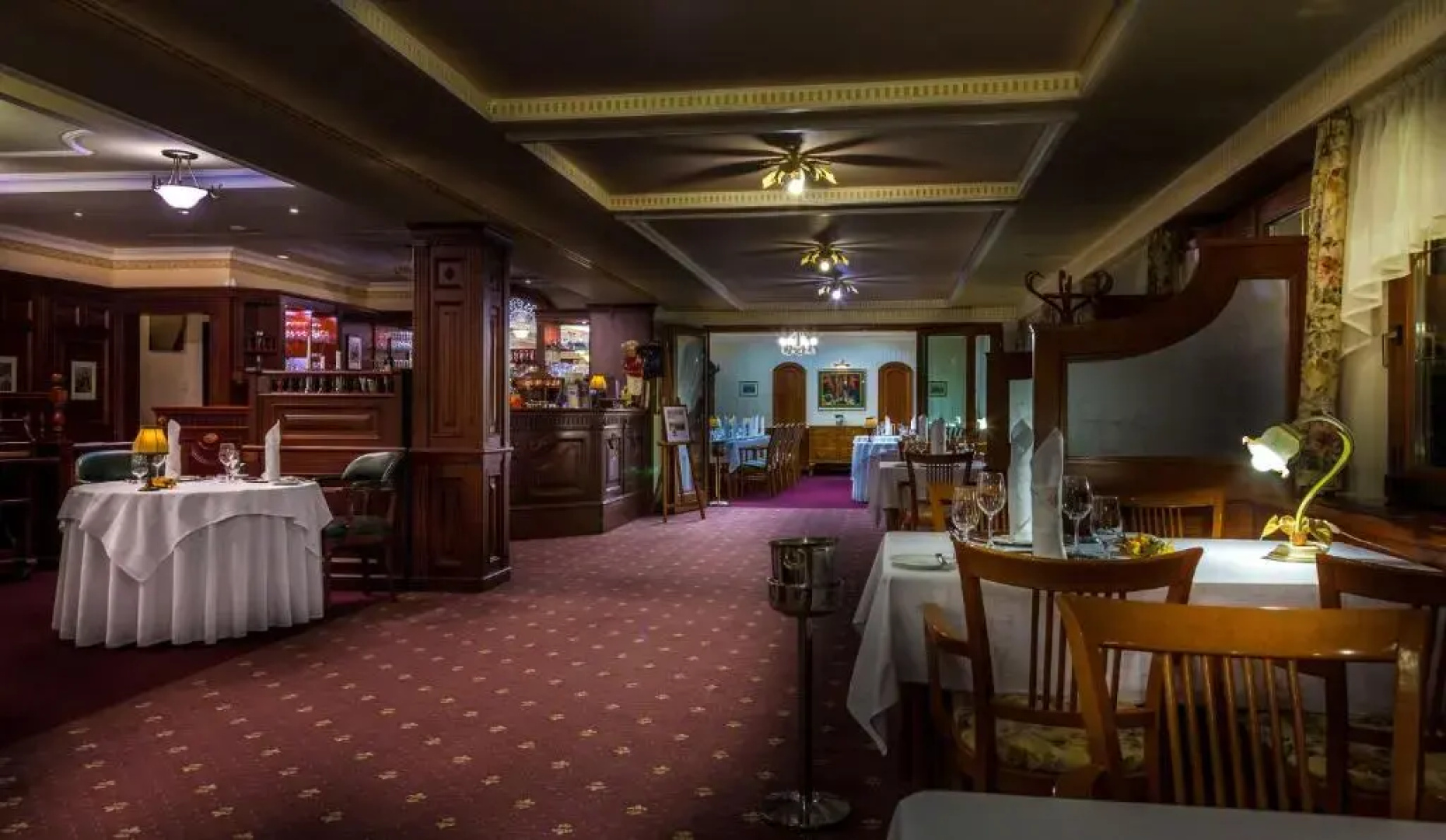 Villa Medici Hotel Restaurant