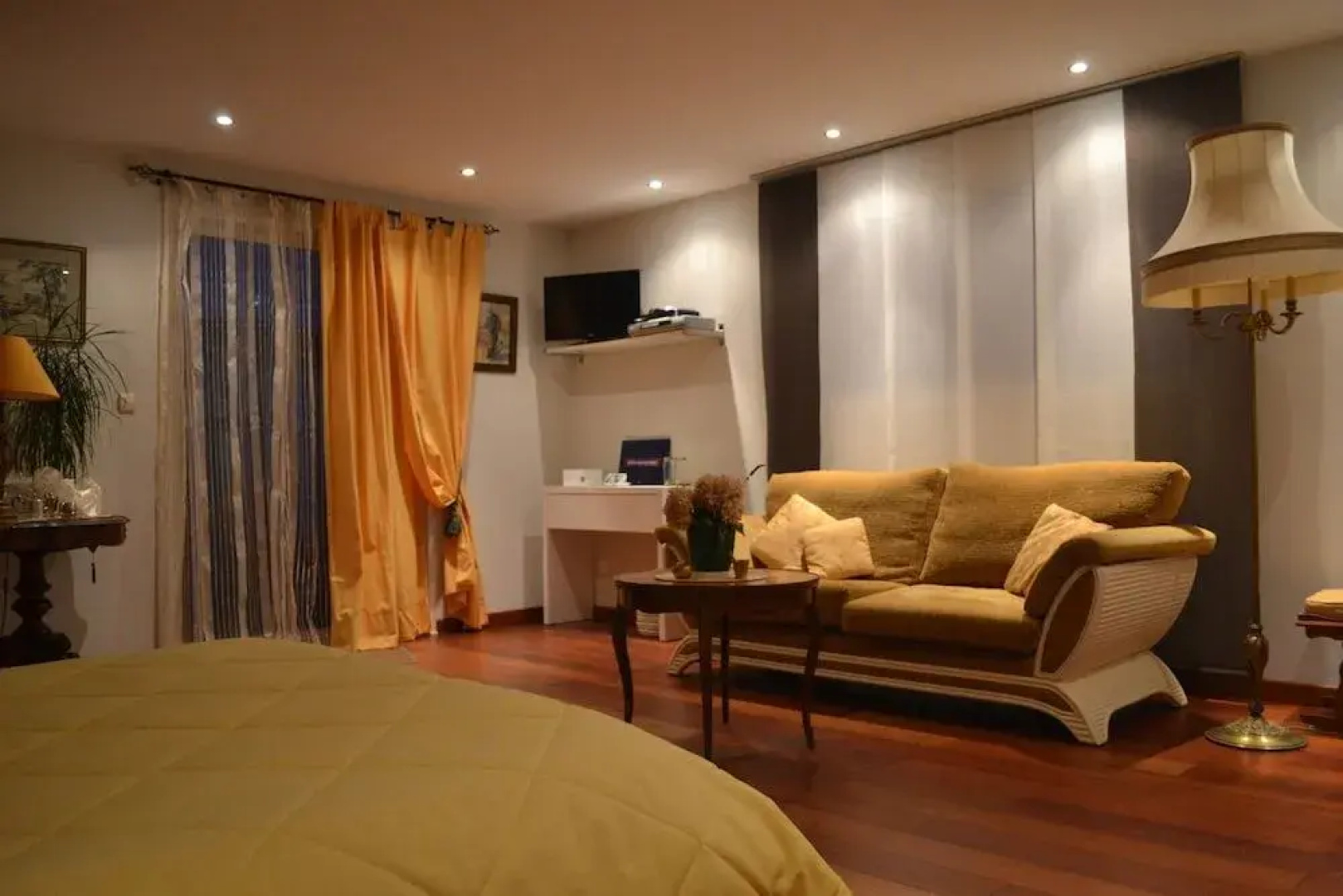 Chambres d'hôtes LA CADANELLAU