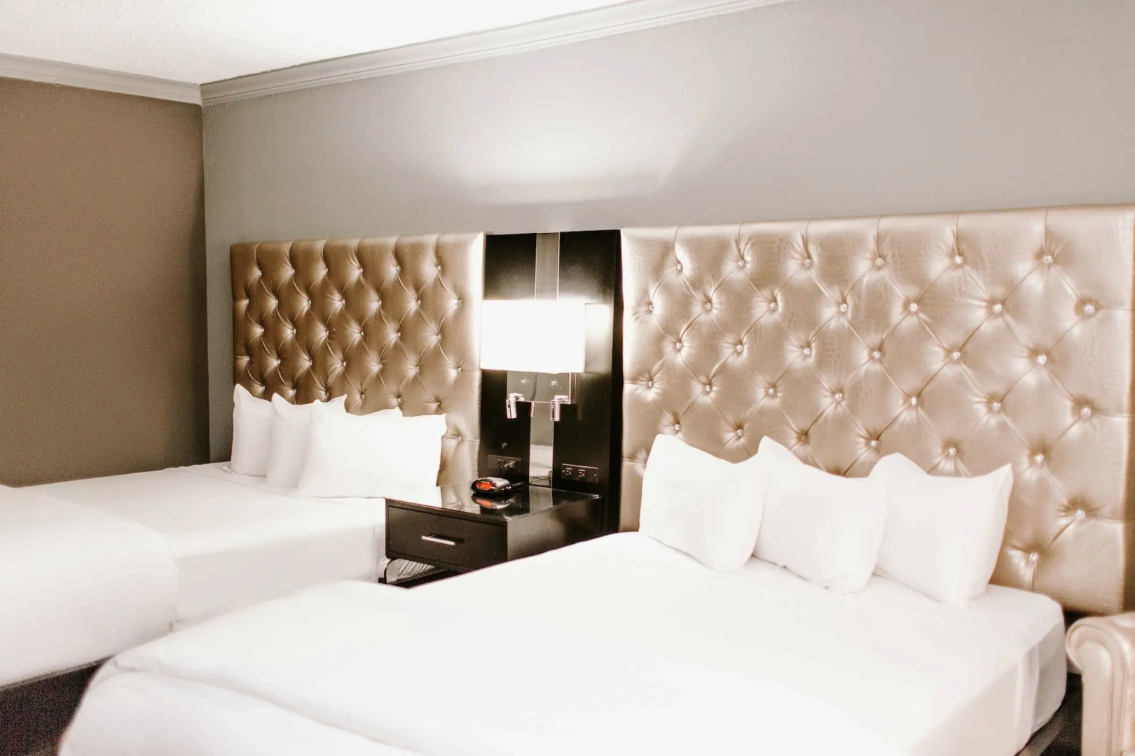 Holiday Inn Select North Dallas