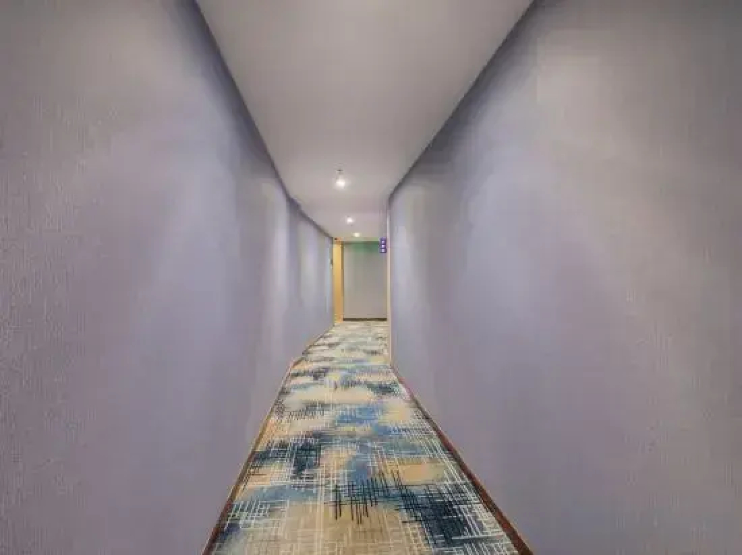 Fu Quan Hotel (Wuchuan Haibin Bus Terminal)