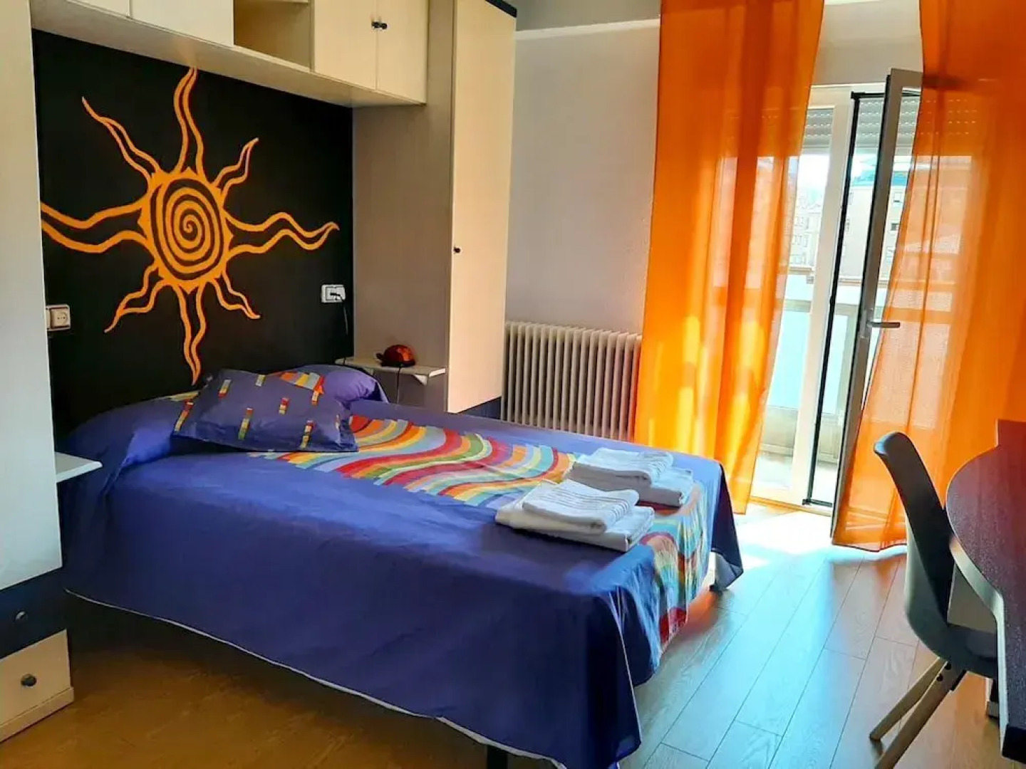 Apartment With 4 Bedrooms in Soria