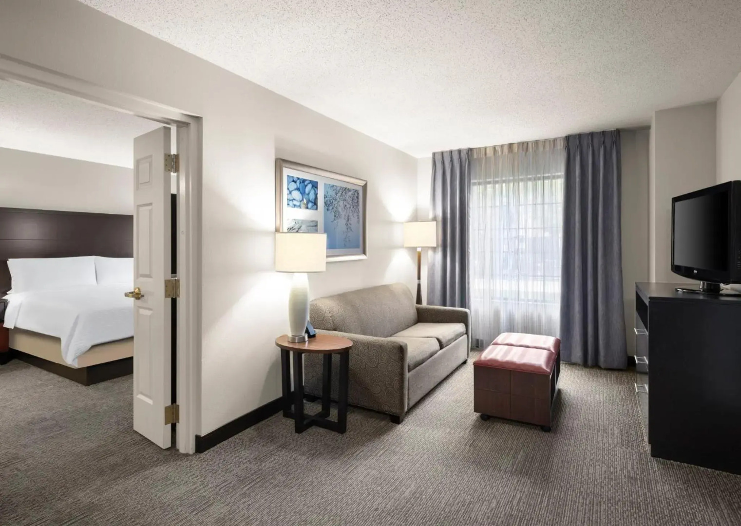 Staybridge Suites Indianapolis-Airport by IHG