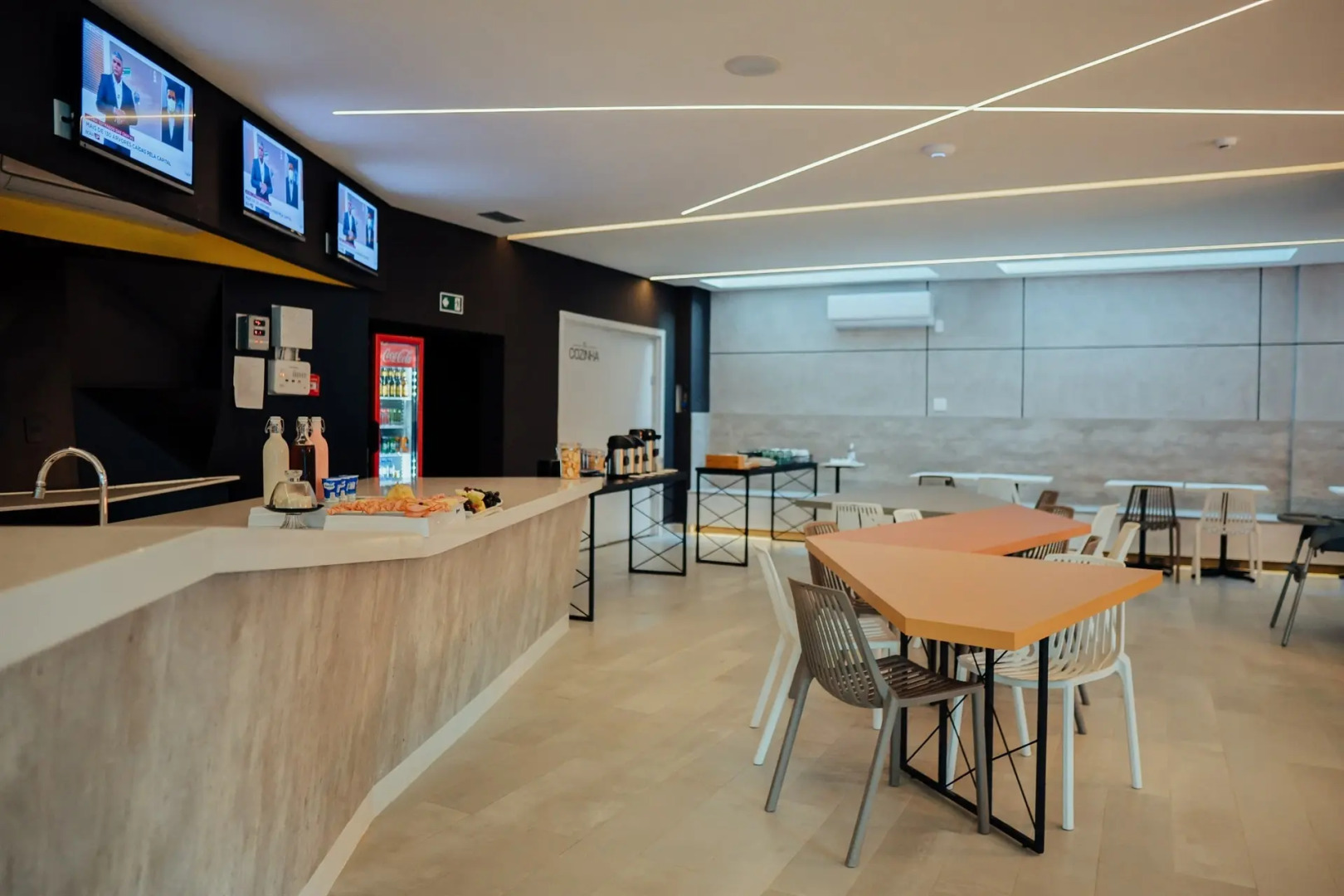 Front Comfort Teófilo Otoni