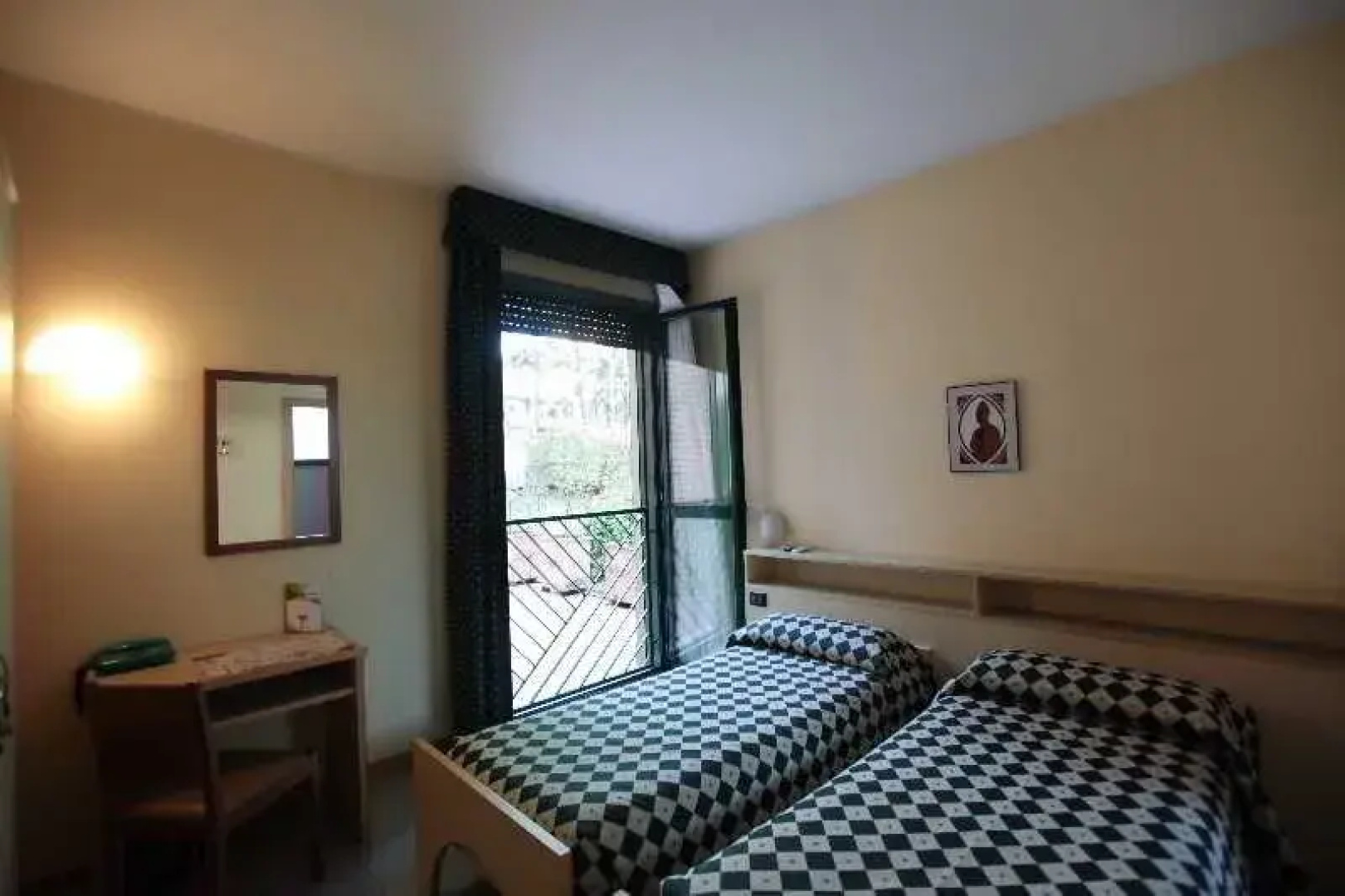 Kaire Hotel