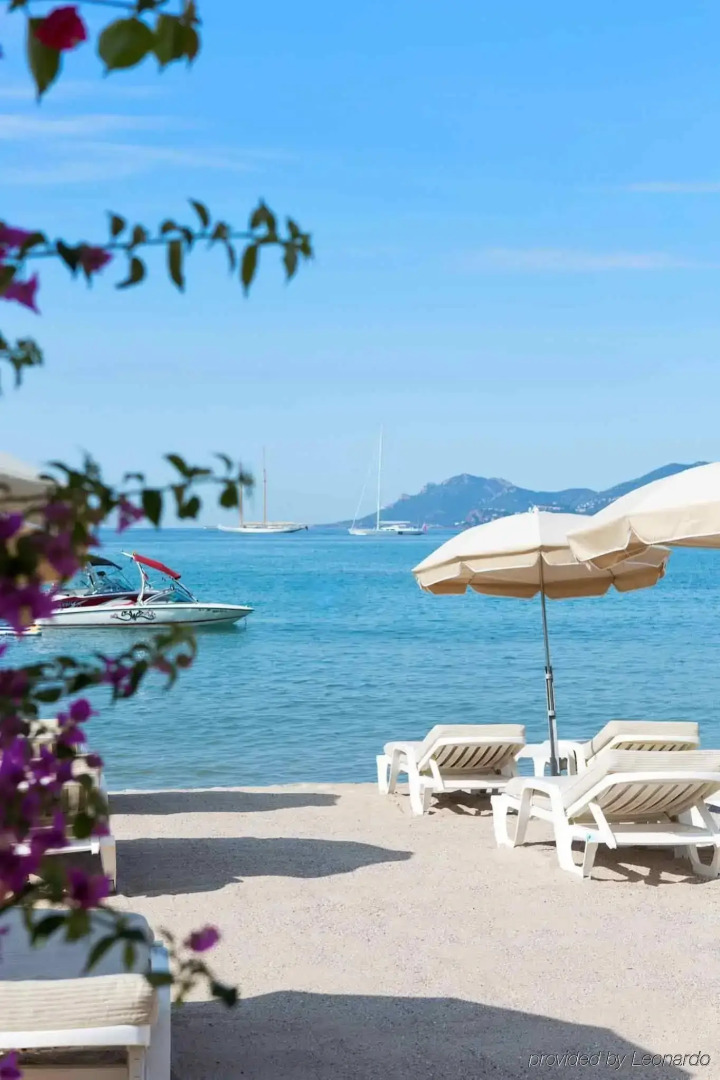 Croisette Beach Hotel Cannes - MGallery Collection