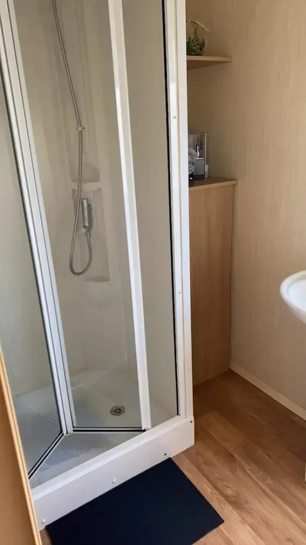 Lovely 3-bed Caravan in Beautiful North Wales