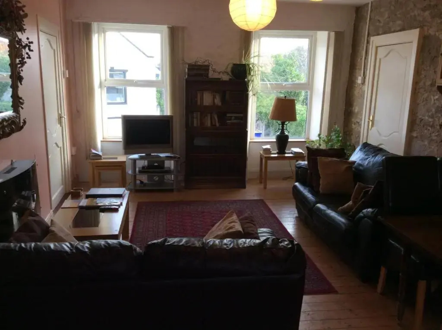 Comber Courtyard Apartment