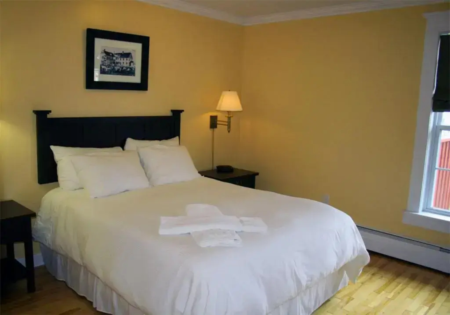 Grenfell Heritage Hotel & Suites
